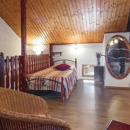 Marina Holiday House With Pool *
